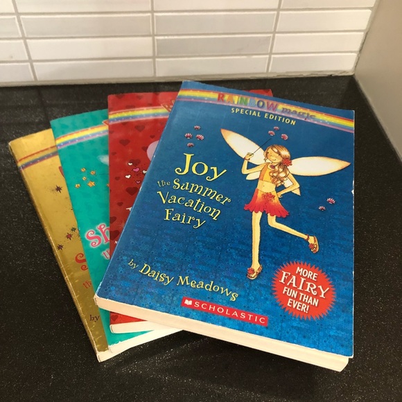 4 Rainbow Magic special edition fairy books - Picture 2 of 13